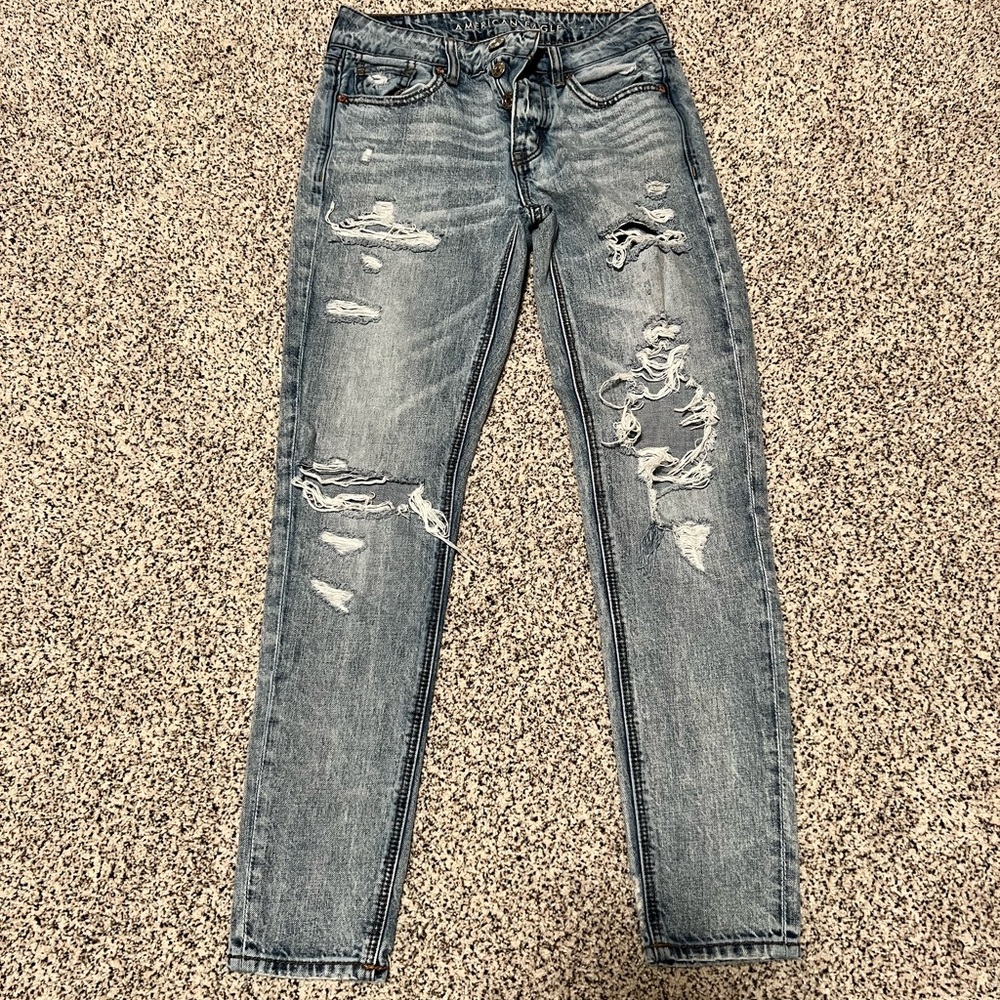 American Eagle 00 Jeans. Great condition.